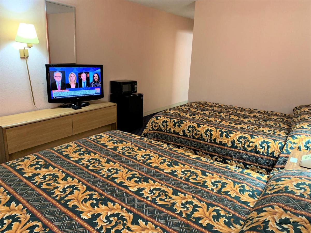 Red Carpet Inn & Suites Lima -Listing Partner Экстерьер фото