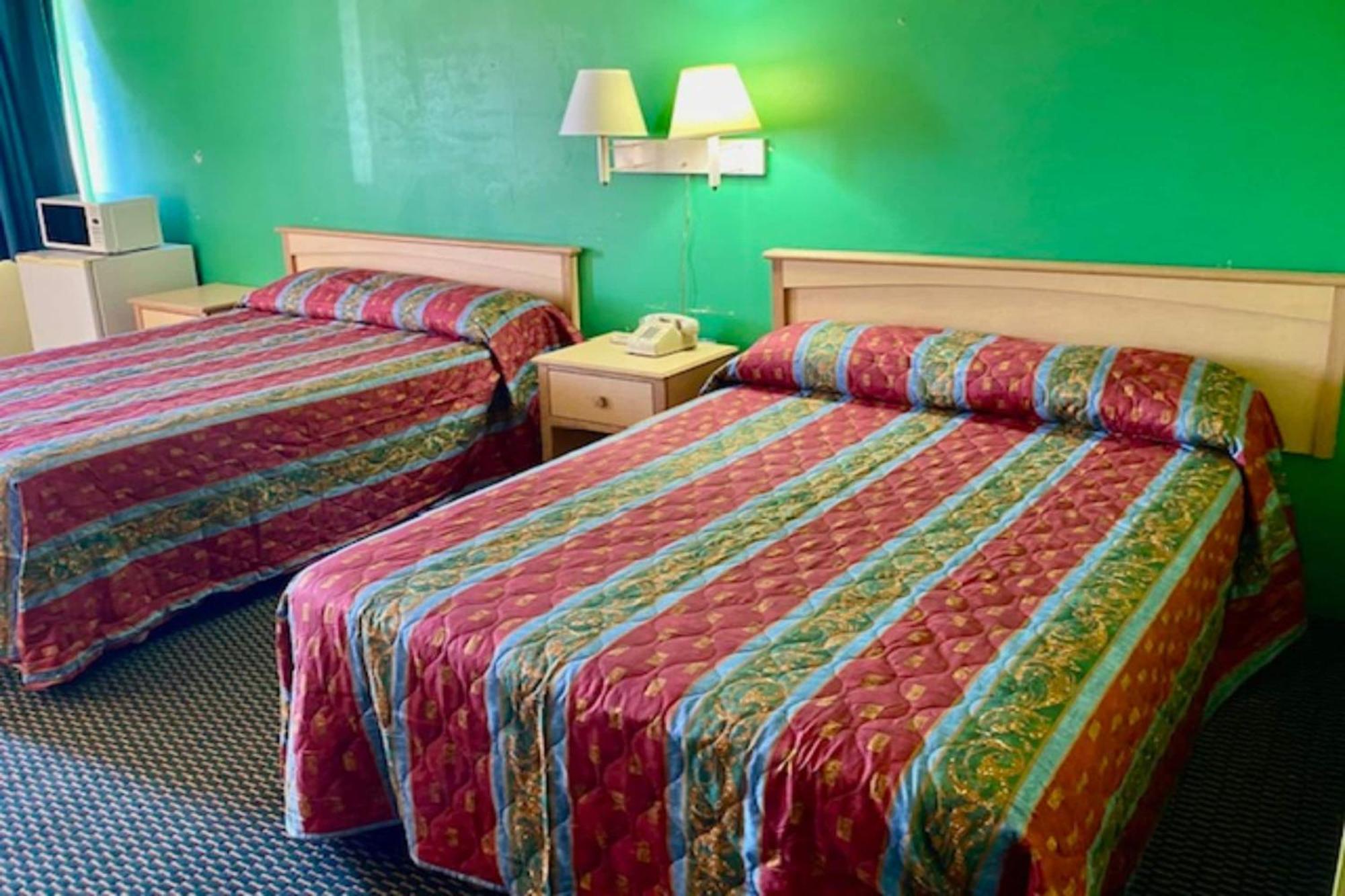 Red Carpet Inn & Suites Lima -Listing Partner Экстерьер фото