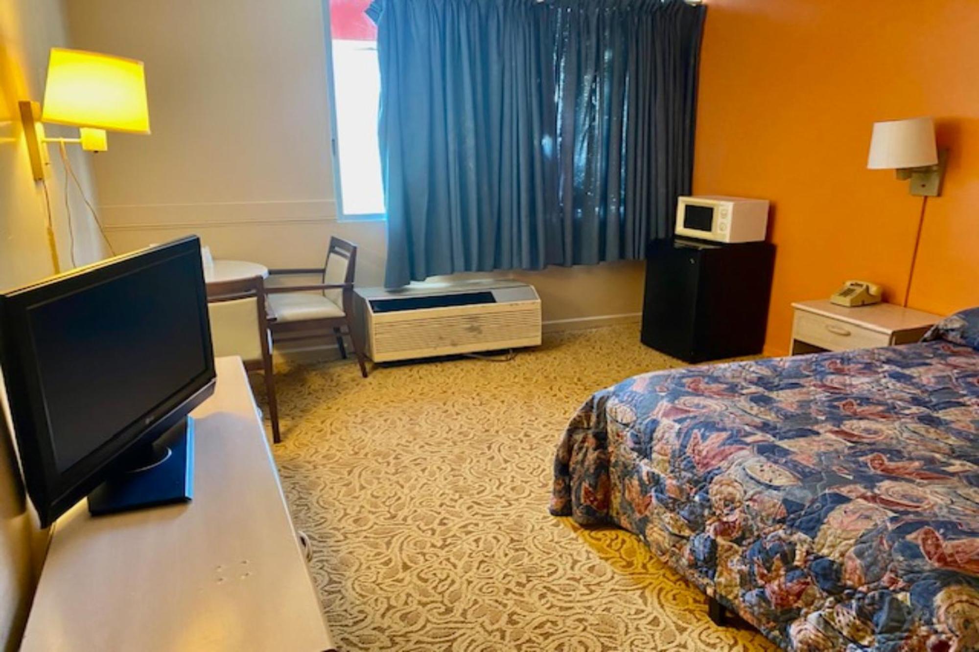 Red Carpet Inn & Suites Lima -Listing Partner Экстерьер фото